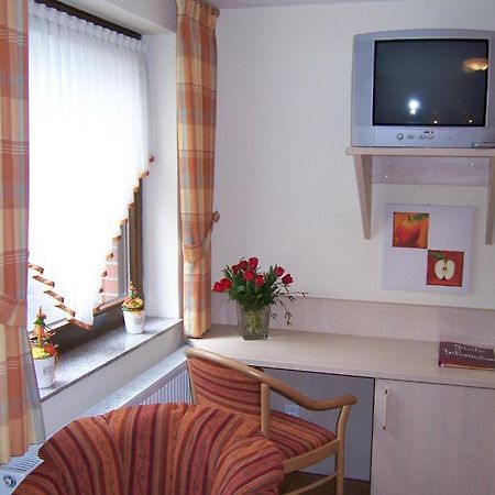 Ferienhof & Landhotel Laurenz 그로나우 객실 사진